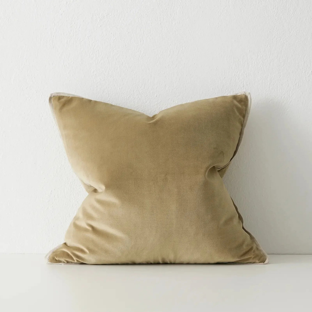 Salina Cushion